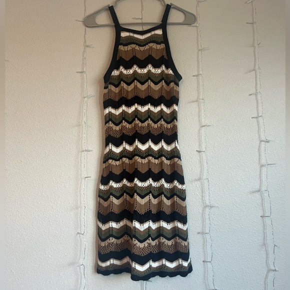 crochet/knit mini dress. perfect as a swimsuit cover up! - Picture 1 of 4